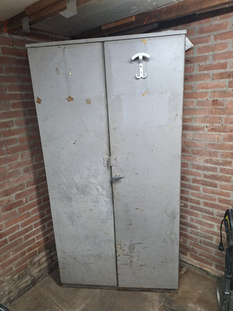 stalen voorraad kast, Ophalen, Gebruikt, Meerdere deuren, 50 tot 100 cm