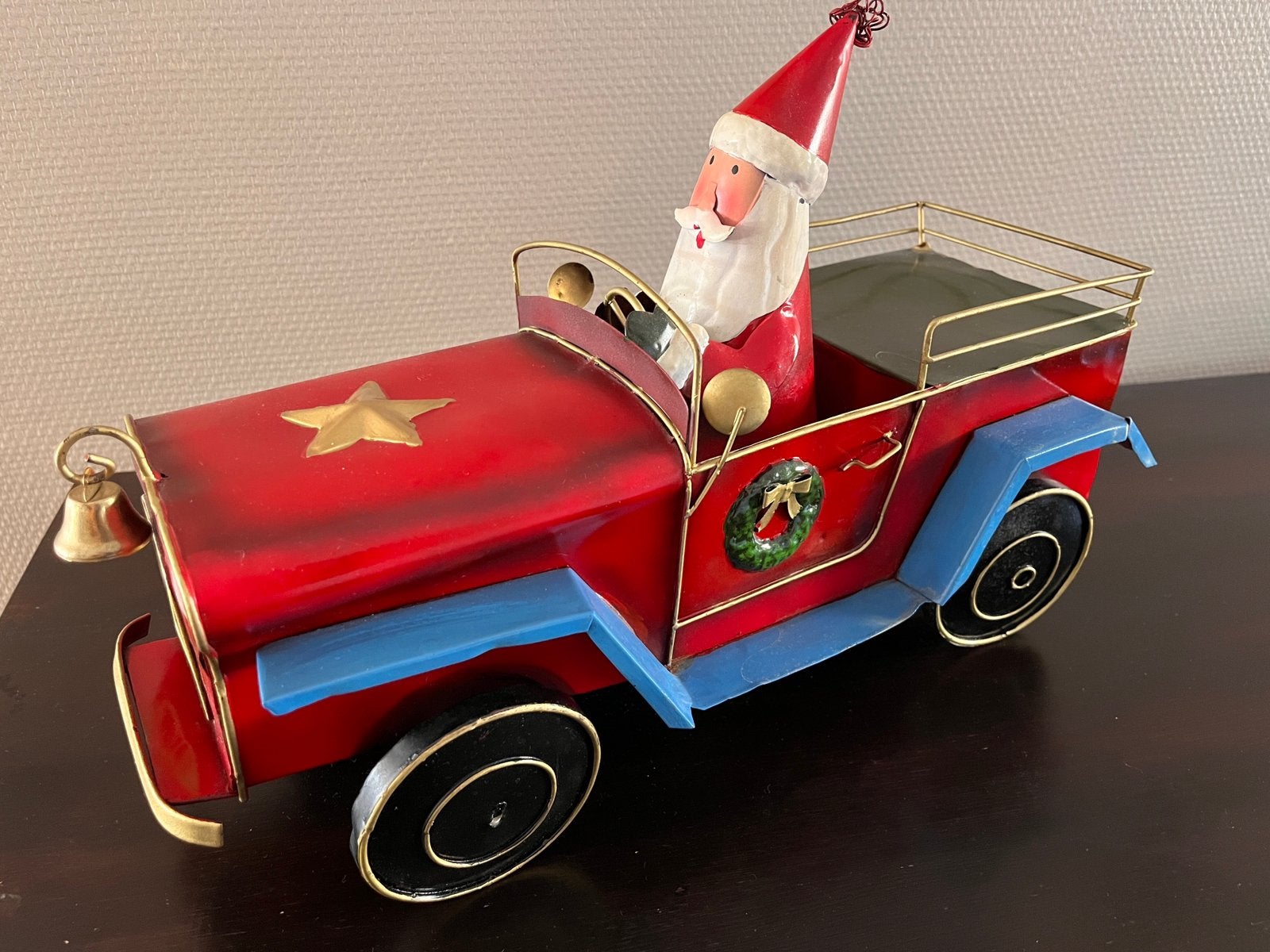 Kerstman in Oldtimer van metaal - in perfecte staat, Ophalen of Verzenden