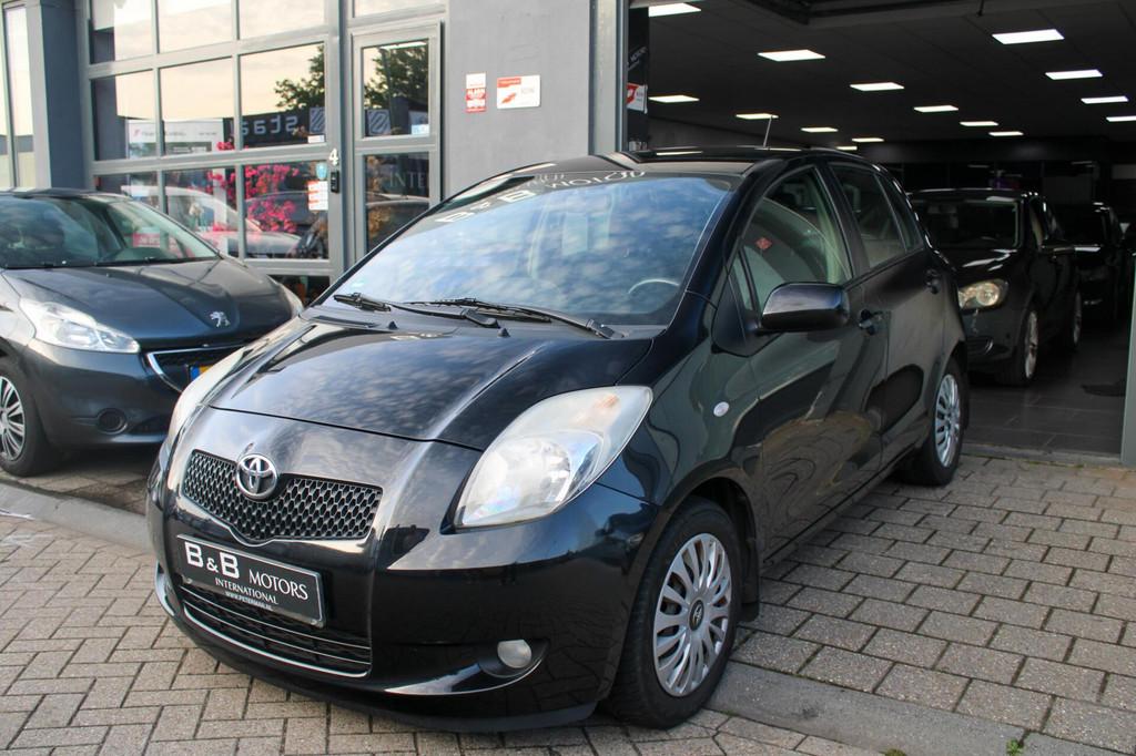 Toyota Yaris 1.3 VVTi Luna MMT|AIRCO|PDC|AUX, Auto's, Toyota, 750 kg, 4 cilinders, Met garantie (alle), Zwart