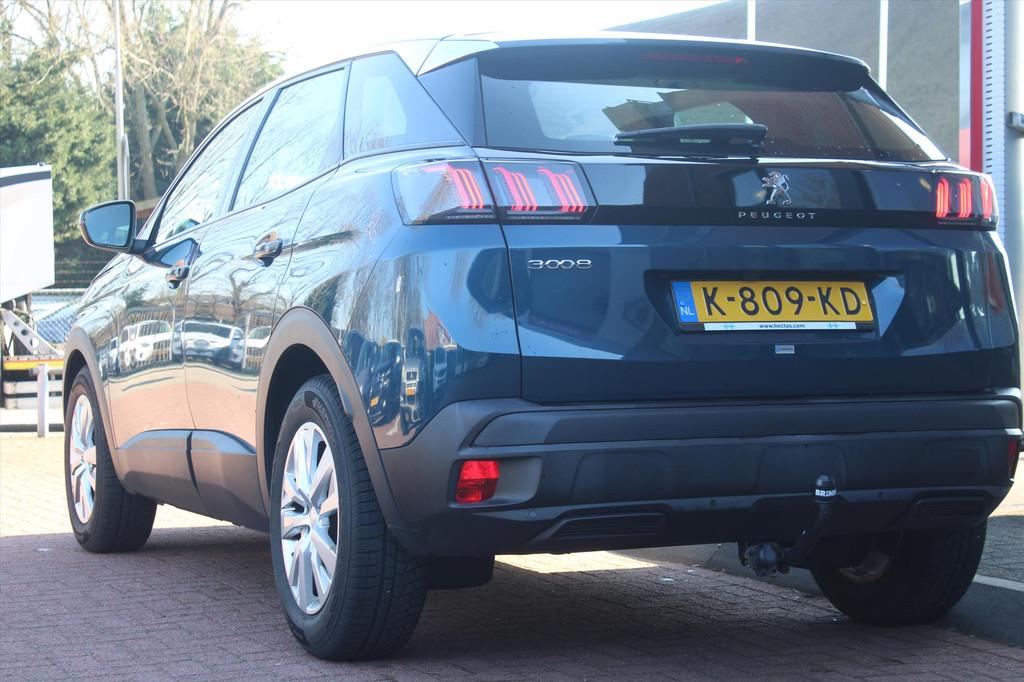 PEUGEOT 3008 1.2 PureTech *Active* | Trekhaak | Camera | Car, Voorwielaandrijving, Stof, 1199 cc, Blauw