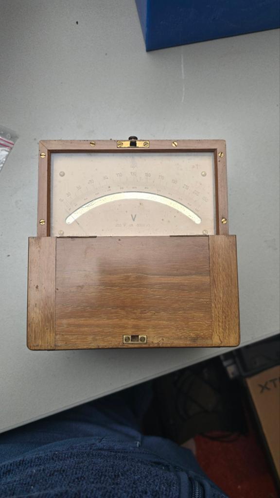 Antieke Voltmeter in Houten Kist - Vintage Meetinstrument, Ophalen of Verzenden