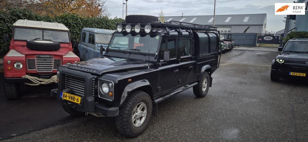 Land Rover Defender 2.4 TD 130" S Crew Cab NIEUWE motor, Gebruikt, Zwart, 4 cilinders, 122 pk