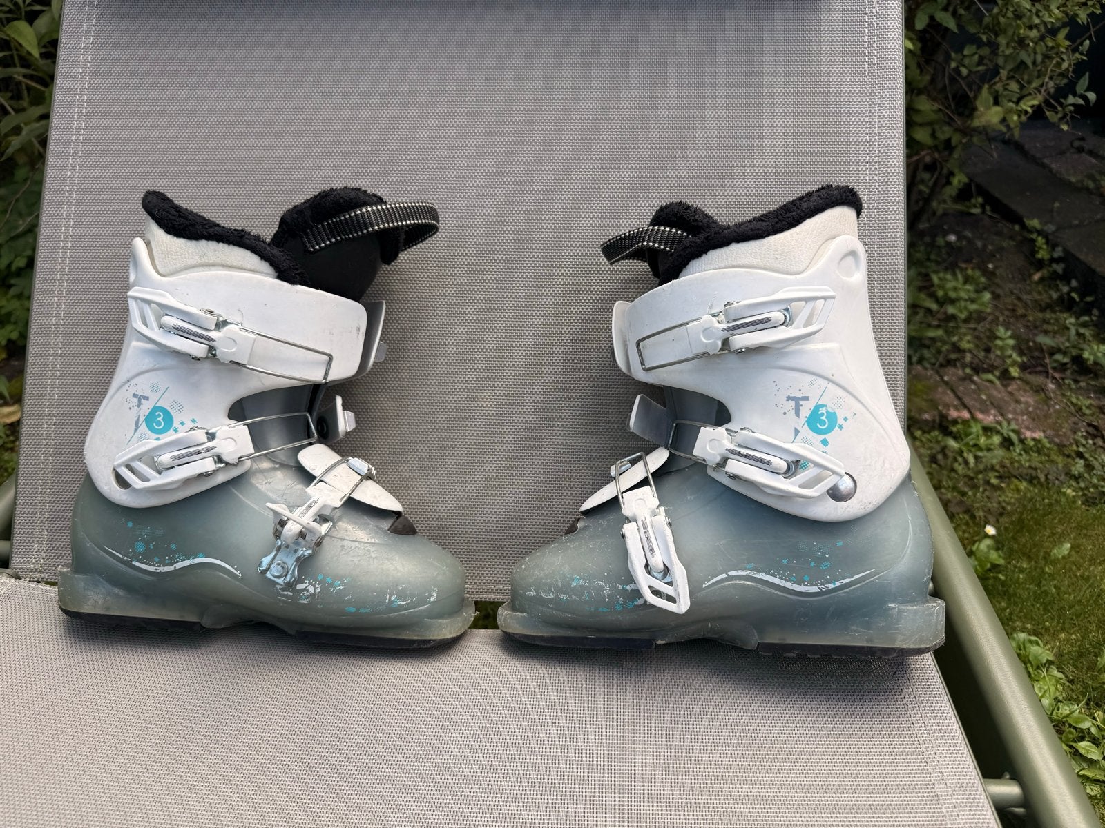 Salomon T3 skischoenen maat 22 (266mm), Gebruikt, Schoenen, Skiën, Salomon