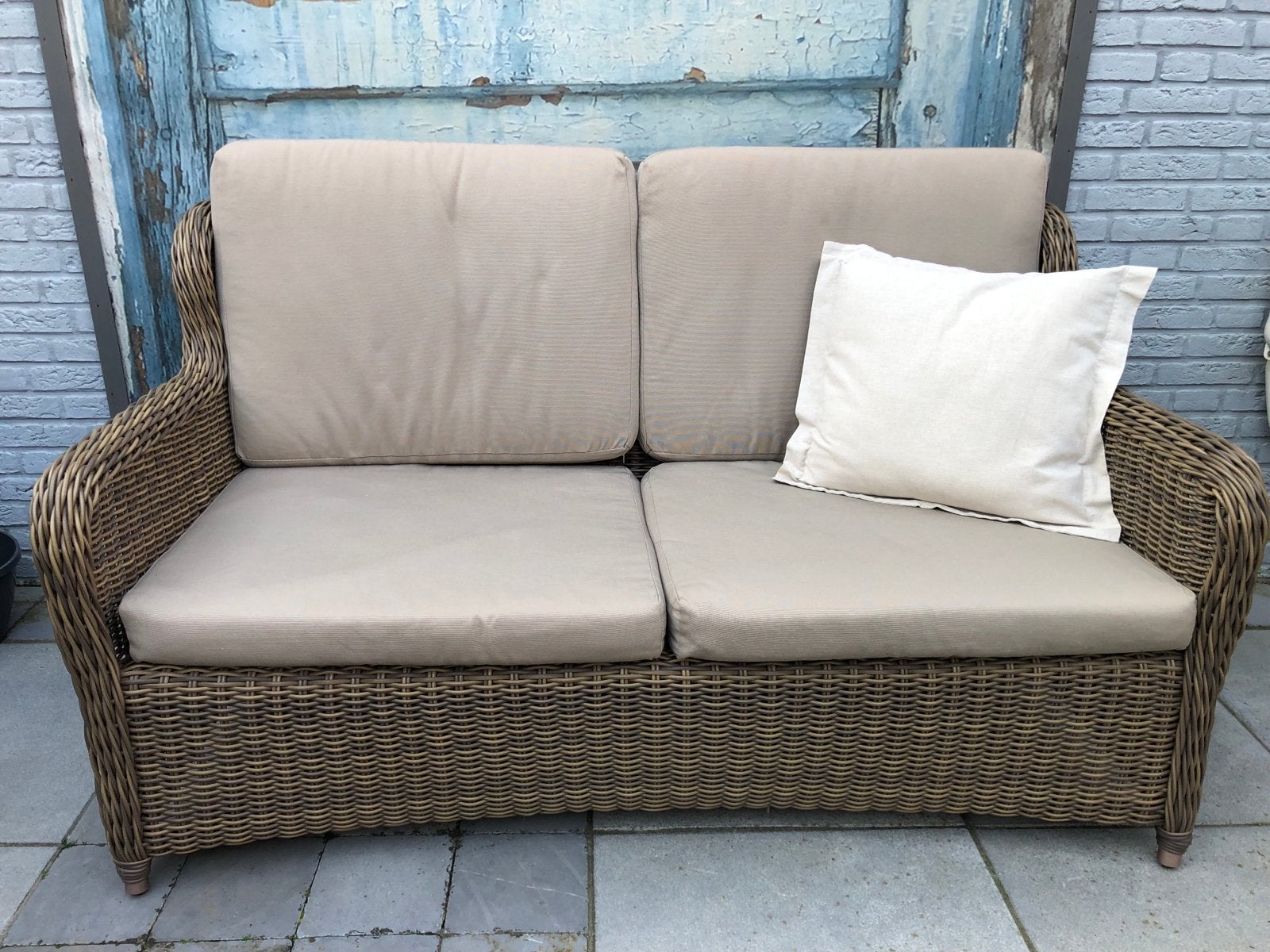 Loungebank Taste 180x90x80 cm met kussens, 2 zitplaatsen, Gebruikt, Ophalen of Verzenden, Loungeset