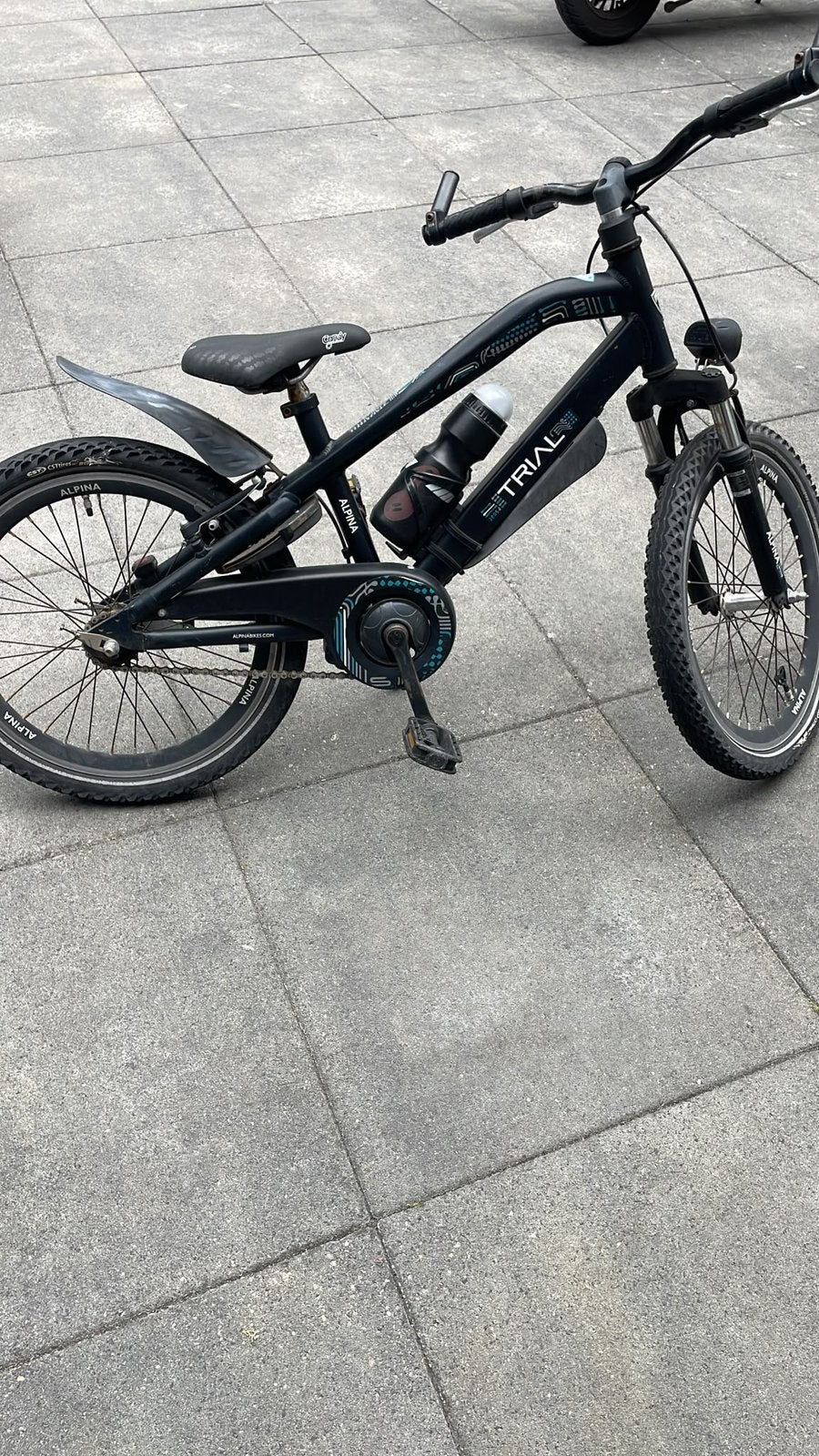 Kinderfiets alpina trial 20 inch, Ophalen of Verzenden, Zo goed als nieuw, 20 inch