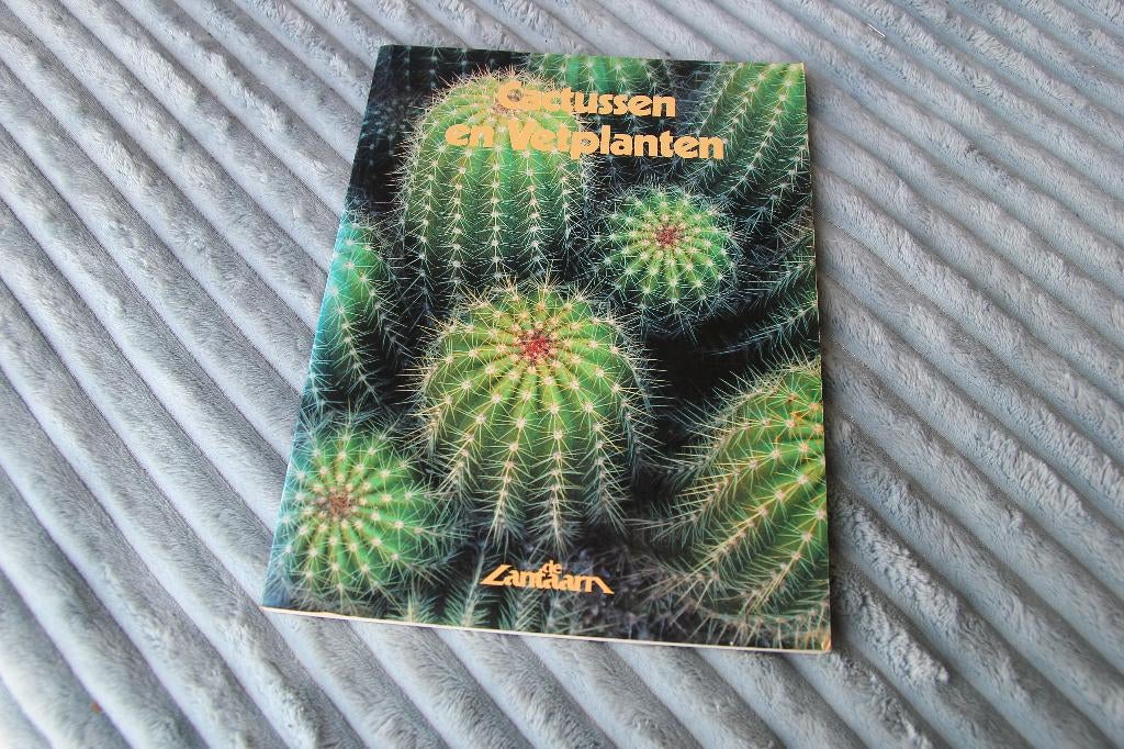 Cactussen en vetplanten, Ophalen of Verzenden, Gelezen, Overige soorten