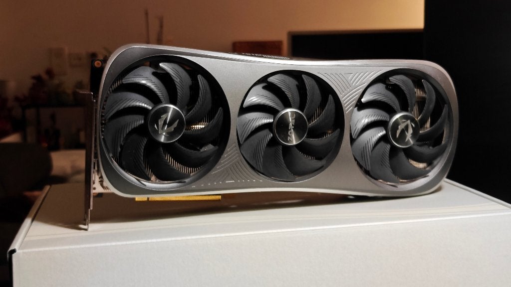 Foto 7 van RTX 4090 24GB Zotac Trinity OC - Z.G.A.N en te testen hier!