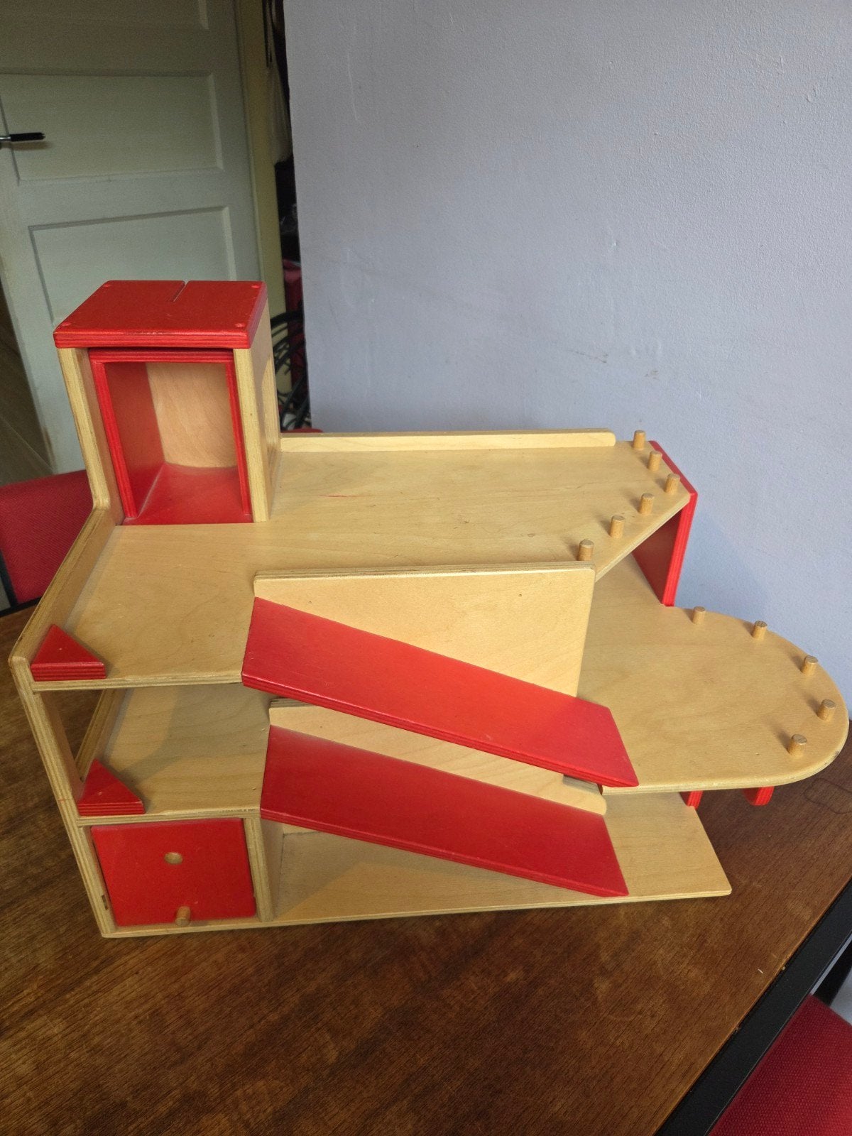 Houten garage/parkeergarage van Van Dijk Toys, Ophalen of Verzenden, Zo goed als nieuw, Bouwen