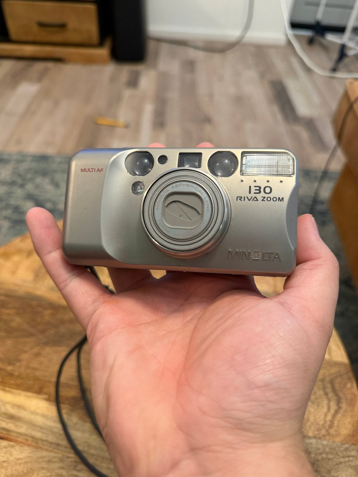 Minolta Riva Zoom 130 compactcamera, Audio, Tv en Foto, Ophalen of Verzenden, Zo goed als nieuw, Compact, Minolta
