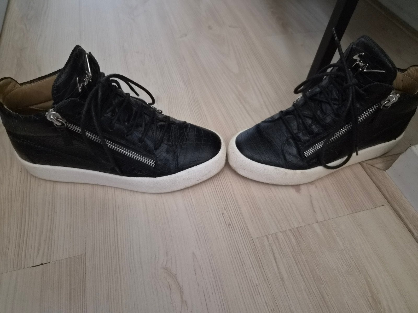 Giuseppe Zanotti Hoge Sneakers Zwart Maat 40, Ophalen of Verzenden, Gedragen, Zwart