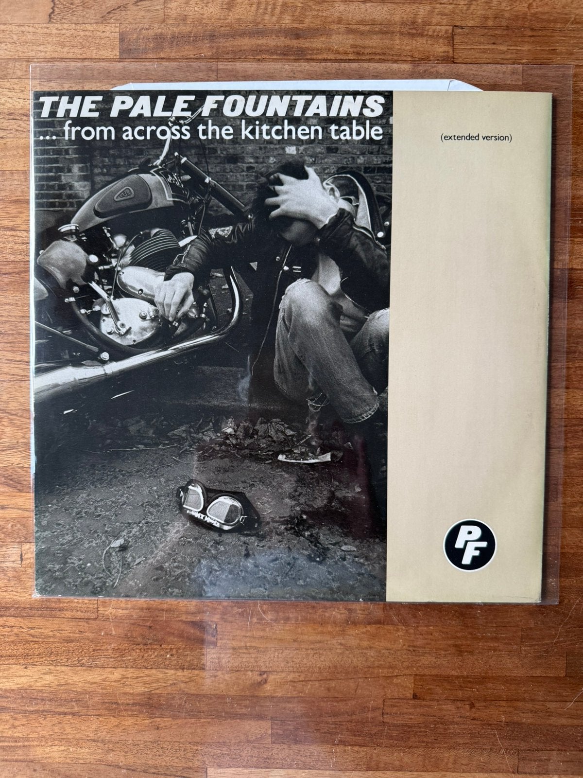 The Pale Fountains, ..from across the kitchen table, Ophalen of Verzenden, Zo goed als nieuw, 12 inch