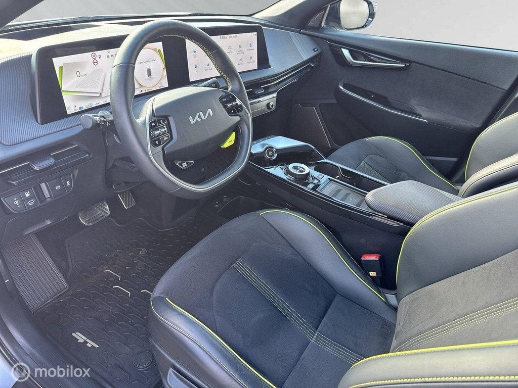 Kia EV6 GT AWD 77.4 kWh 585 pk, pano, Meridian, trekhaak, Auto's, Automaat, Gebruikt, Parkeerassistent, 2100 kg