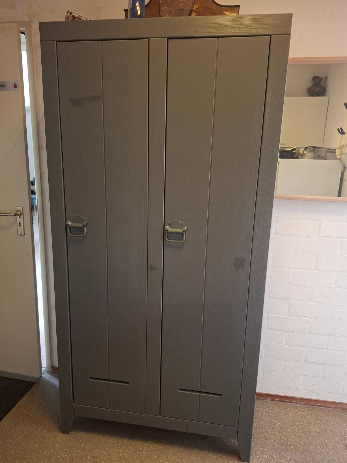 kast, Ophalen, Gebruikt