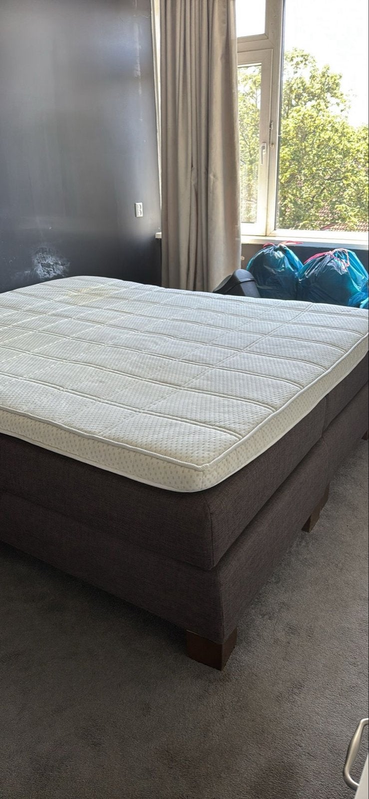 Comfortabel tweepersoons boxspringbed met matras, Ophalen, Gebruikt, Bruin, Tweepersoons