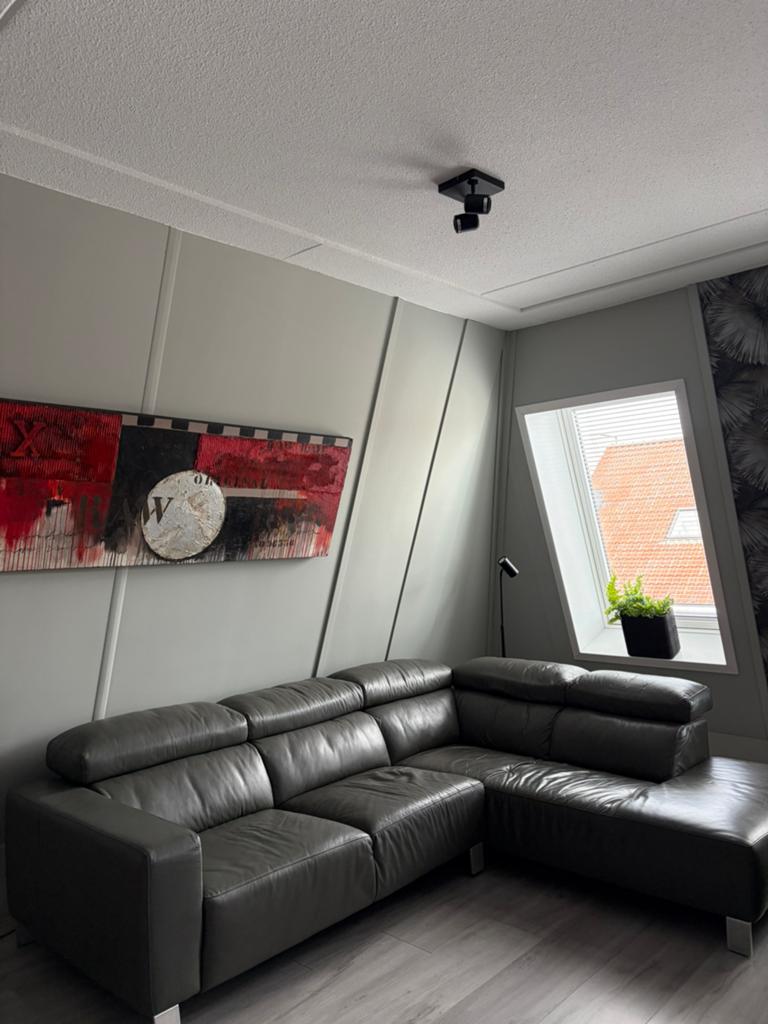 Lederland Hoekbank - Grijs Leer, Huis en Inrichting, Banken | Bankstellen, Ophalen, 250 tot 300 cm, Gebruikt, 100 tot 125 cm