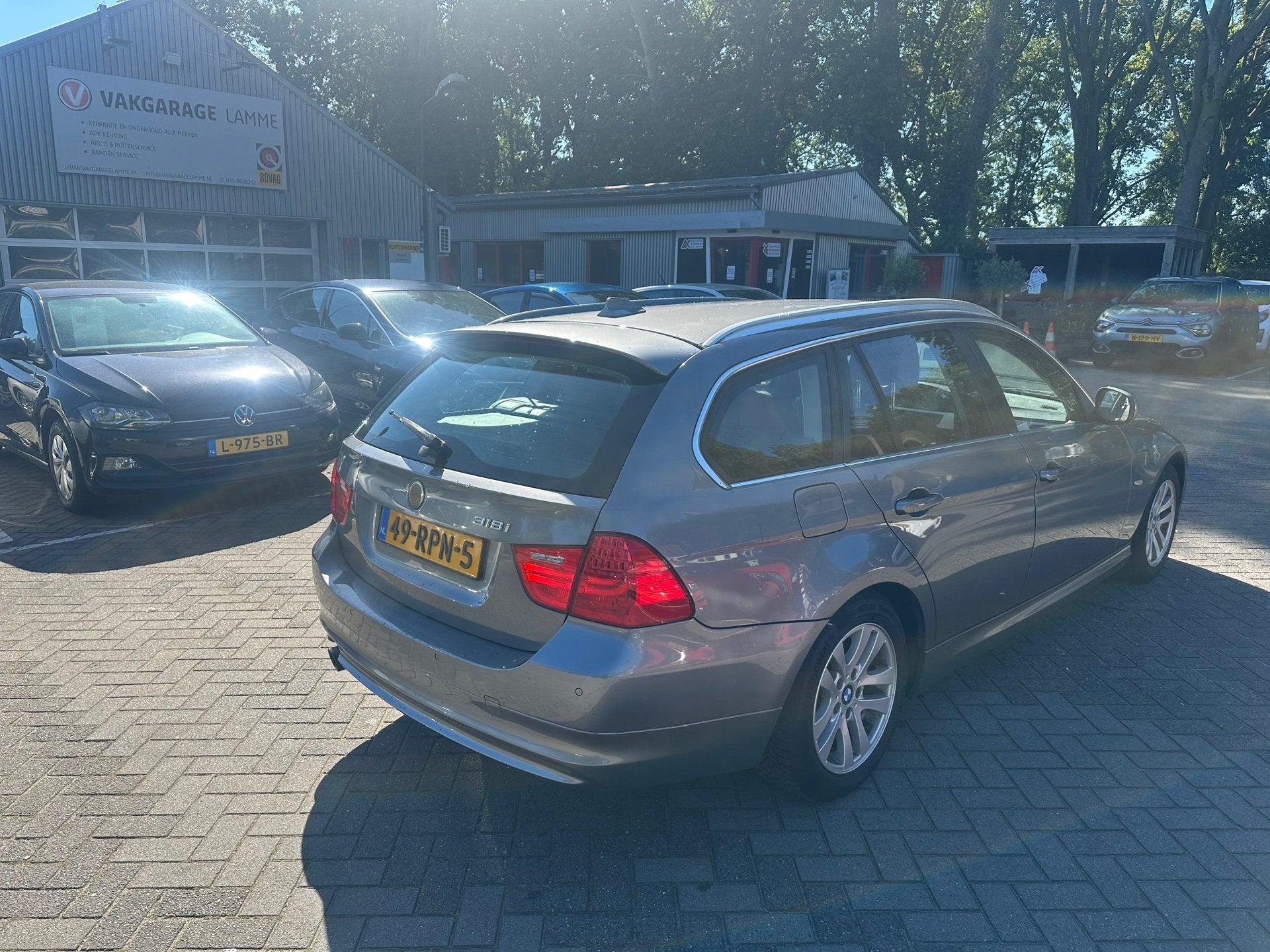 BMW 3-serie Touring 318i Luxury Line automaat , leer , navig, Automaat, 1435 kg, 3-Serie, 695 kg