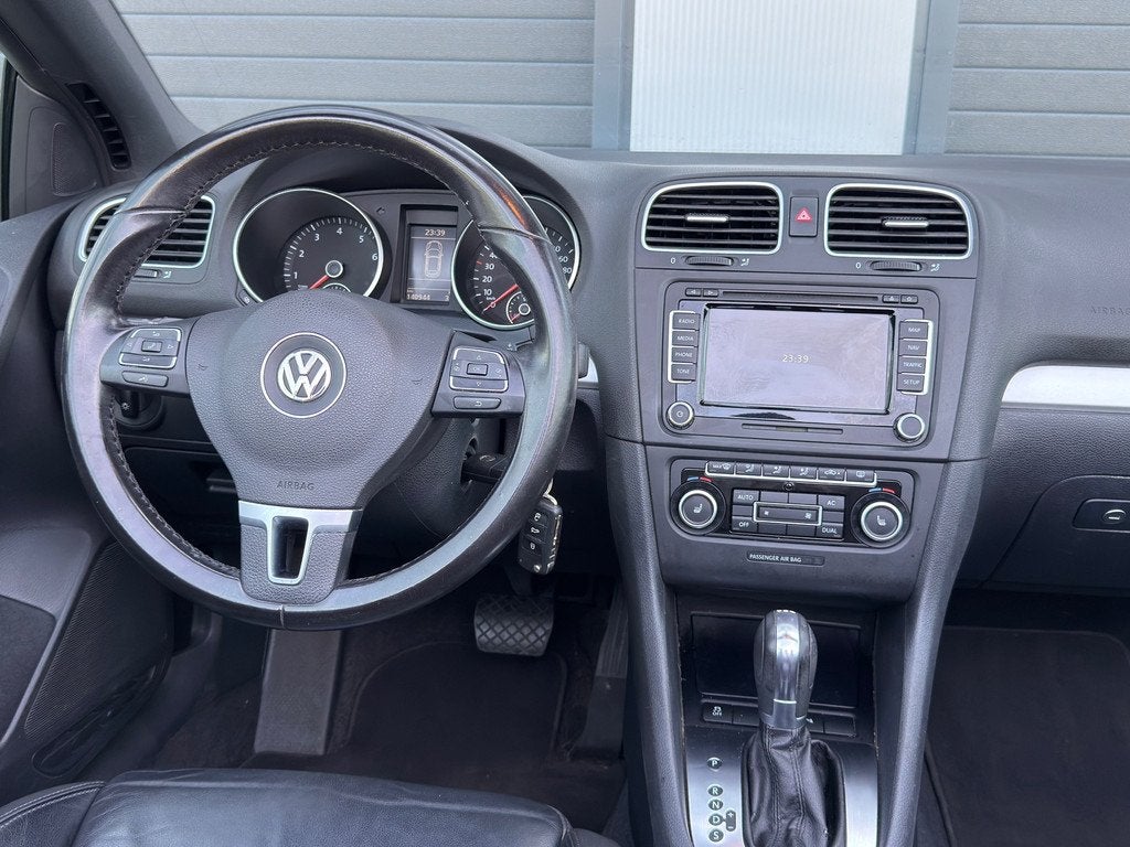 Volkswagen Golf Cabriolet 1.4 TSI / AUTOMAAT / PARELMOER WIT, Auto's, Volkswagen, Euro 5, Gebruikt, 4 cilinders, Cabriolet