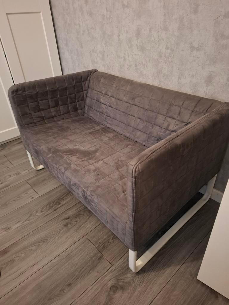 Ikea loveseat, Ophalen