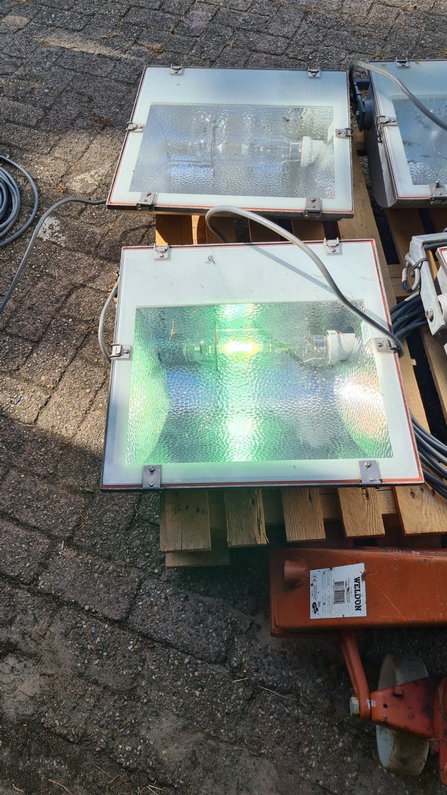 Terreinverlichting 4 stuks x 1000 watt (1 defect), Ophalen, Gebruikt, 500 watt of meer, Lamp