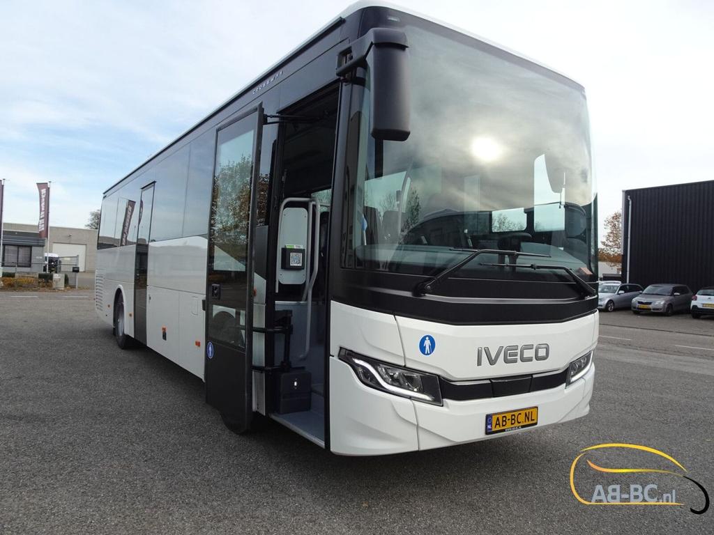 Iveco NEW 10.7 MTR Crossway 49 Seats + 14 Standees ADAS (2 p, Automaat, Iveco, Wit, Bedrijf