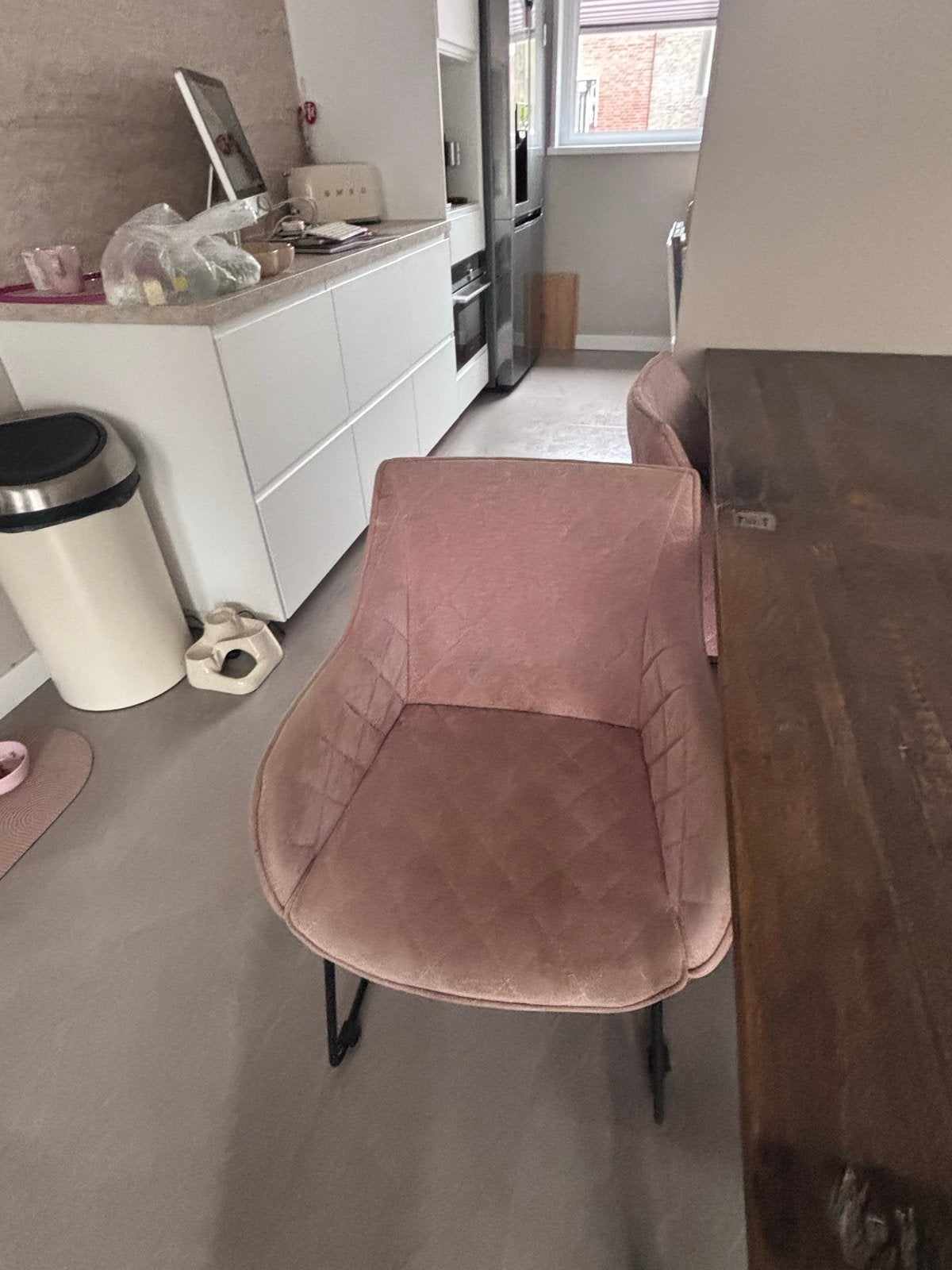Roze eetkamerstoelen riviera maison met metalen onderstel, Huis en Inrichting, Ophalen, Overige kleuren, Zo goed als nieuw, Vier