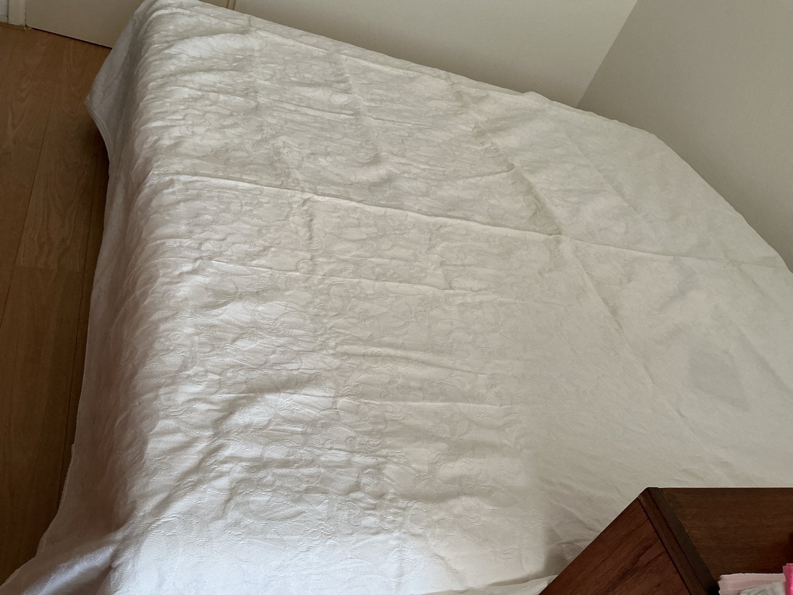 Wit tweepersoons bedsprei jaquard  341x260cm, Ophalen, Gebruikt, Wit, Dekbedovertrek