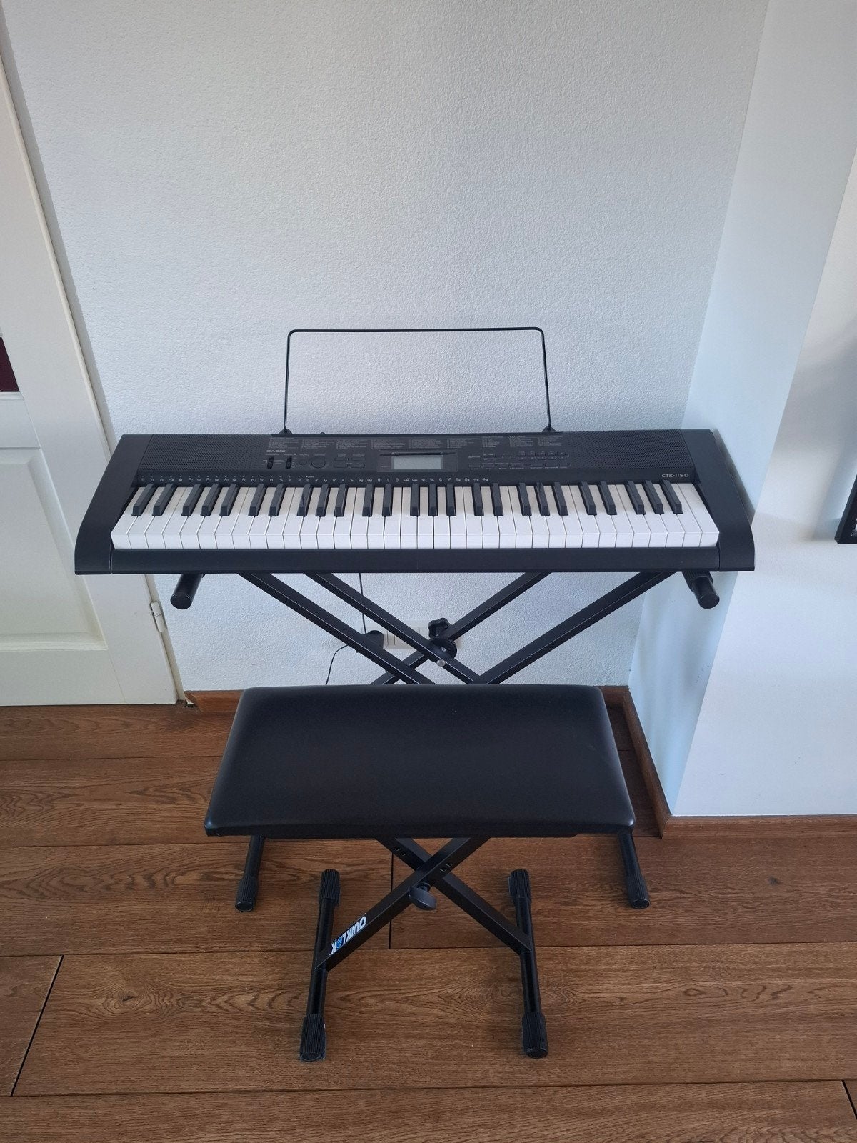 Casio CTK-1150 keyboard met stevig statief en zitbankje, Muziek en Instrumenten, Keyboards, Ophalen, Casio, Met standaard, 61 toetsen