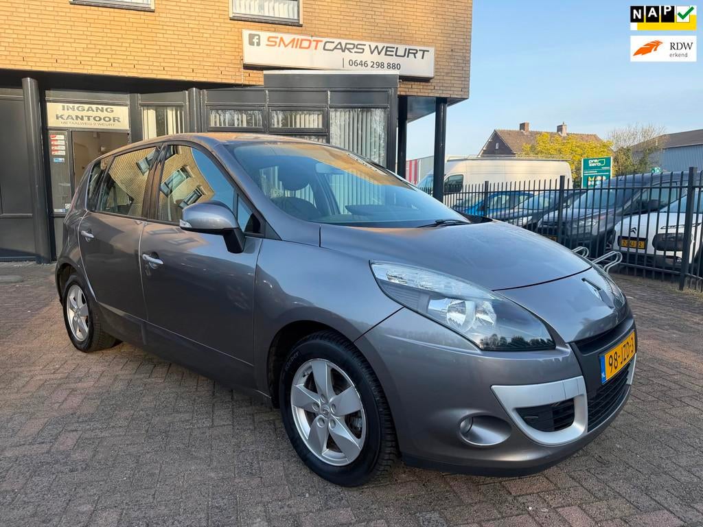 Renault Scénic 1.4 TCE Dynamique, Auto's, Renault, Voorwielaandrijving, Euro 5, Stof, Gebruikt