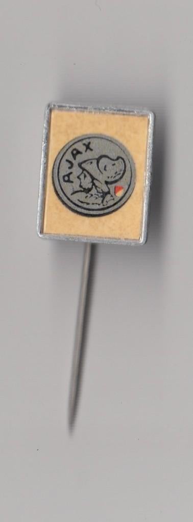 Voetbal Ajax Amsterdam logo speldje, Gebruikt, Niet vindbaar, Niet vindbaar, Speldje of Pin