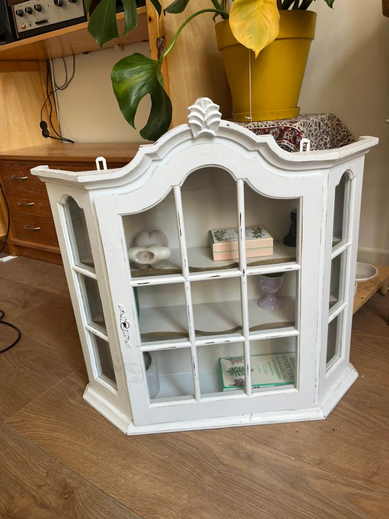 Vintage vitrinekastje, Huis en Inrichting, Kasten | Vitrinekasten, Ophalen, 50 tot 100 cm, Minder dan 100 cm, 25 tot 50 cm