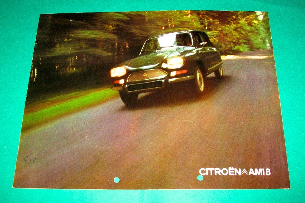 Folder autofolder Citroen AMI 8 uit 1971 Citroën AMI8, Ophalen of Verzenden, Gelezen, Citroën