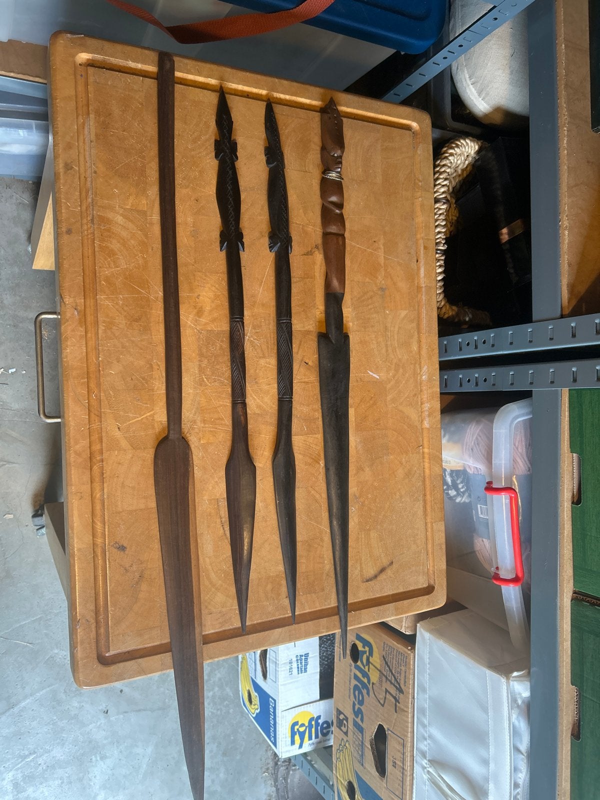 Decoratieve houten Afrikaanse speren/messen set, Antiek en Kunst, Ophalen of Verzenden