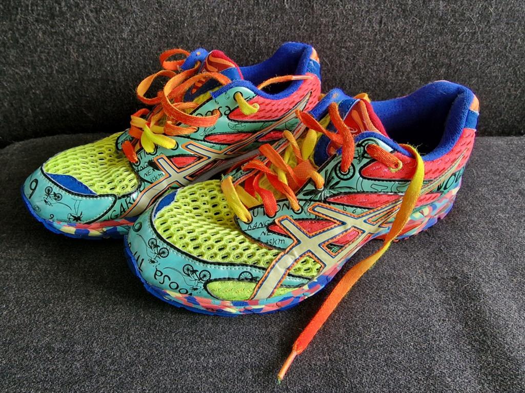 Asics sportschoenen maat 40, Ophalen of Verzenden, Zo goed als nieuw, Hardloopschoenen, Asics