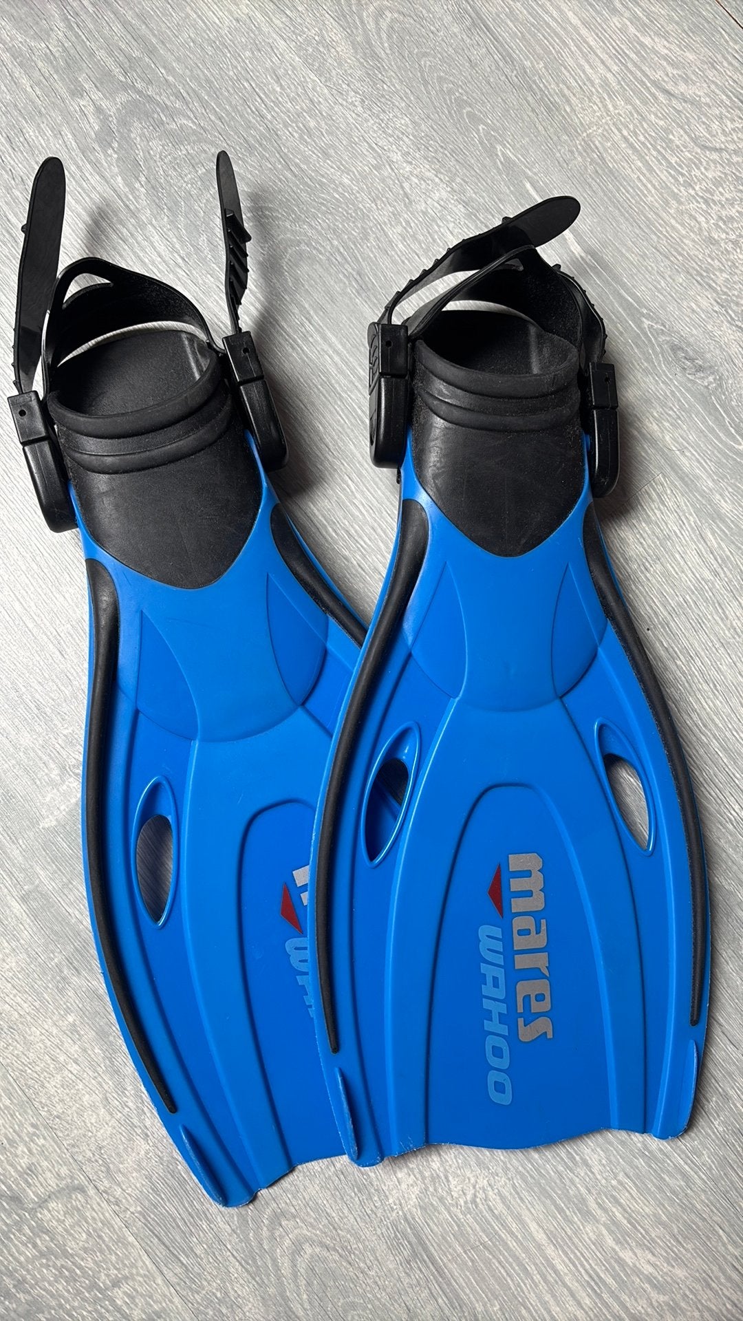 Mares Wahoo flippers zwemvliezen, Ophalen of Verzenden, Zo goed als nieuw, Zwem- of Duikvliezen