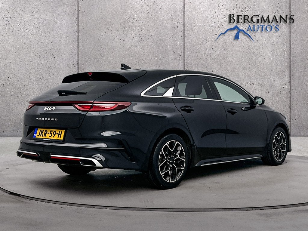 Kia ProCeed - 1.5 T-GDi GT-Line // LEDER // NAVIGATIE // CAM, Gebruikt, 4 cilinders, 160 pk, Zwart