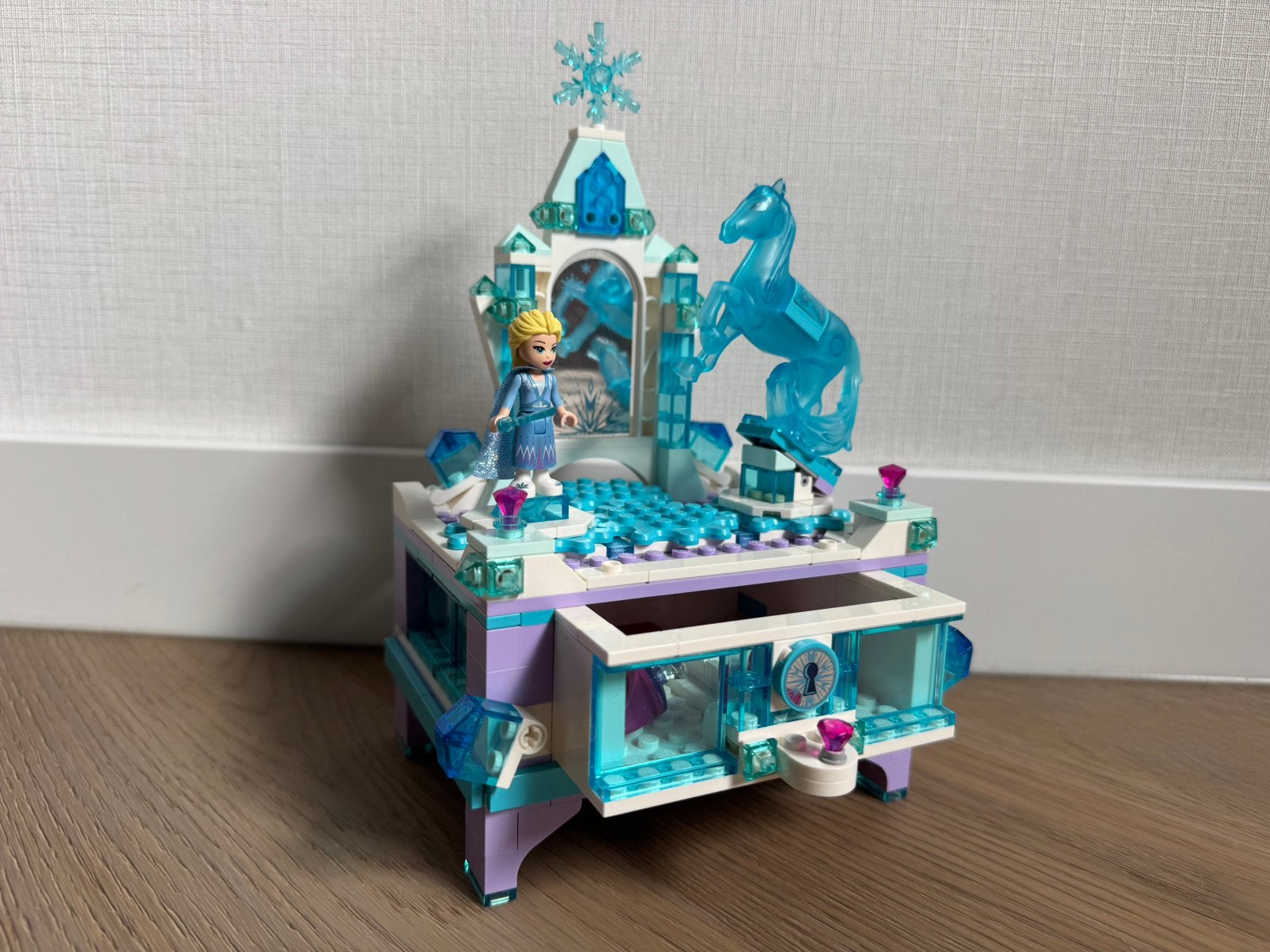 ALS NIEUW/COMPLEET Lego Frozen 41168 Elsa’s Juwelenbox, Lego, Ophalen of Verzenden, Zo goed als nieuw, Inclusief minifiguren
