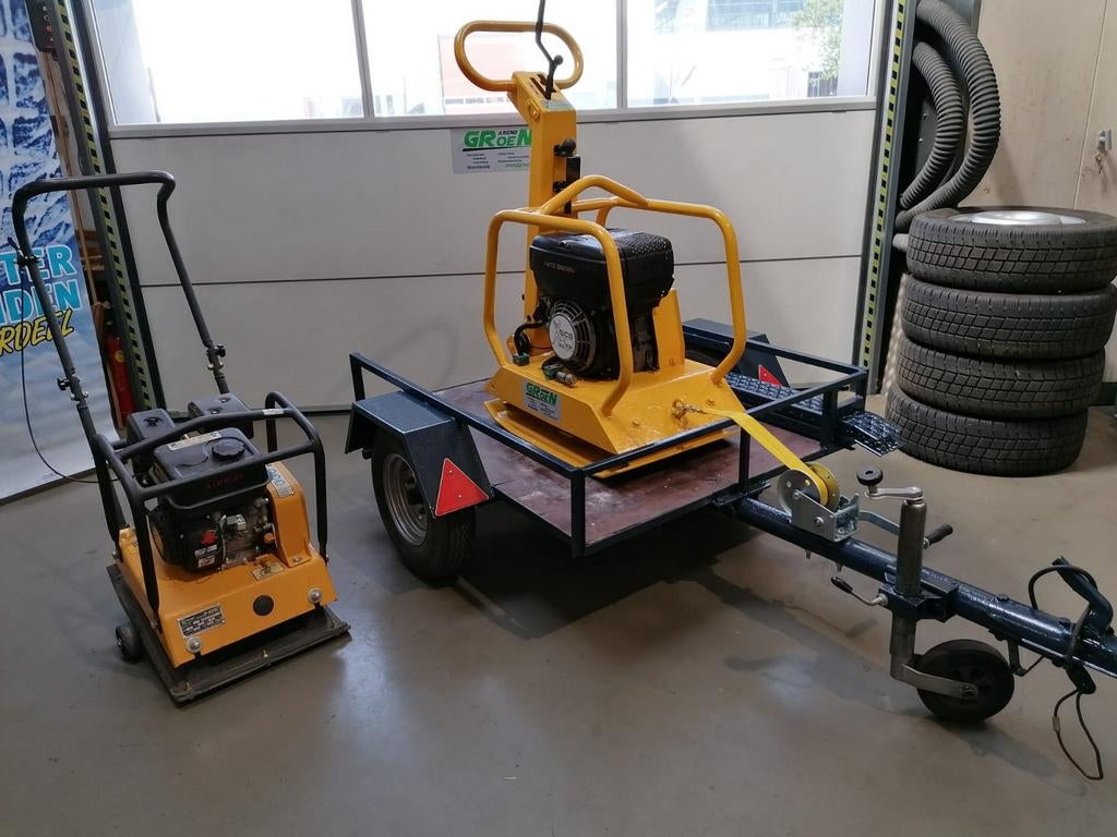 Te huur trilplaten stenen triller, Ophalen of Verzenden