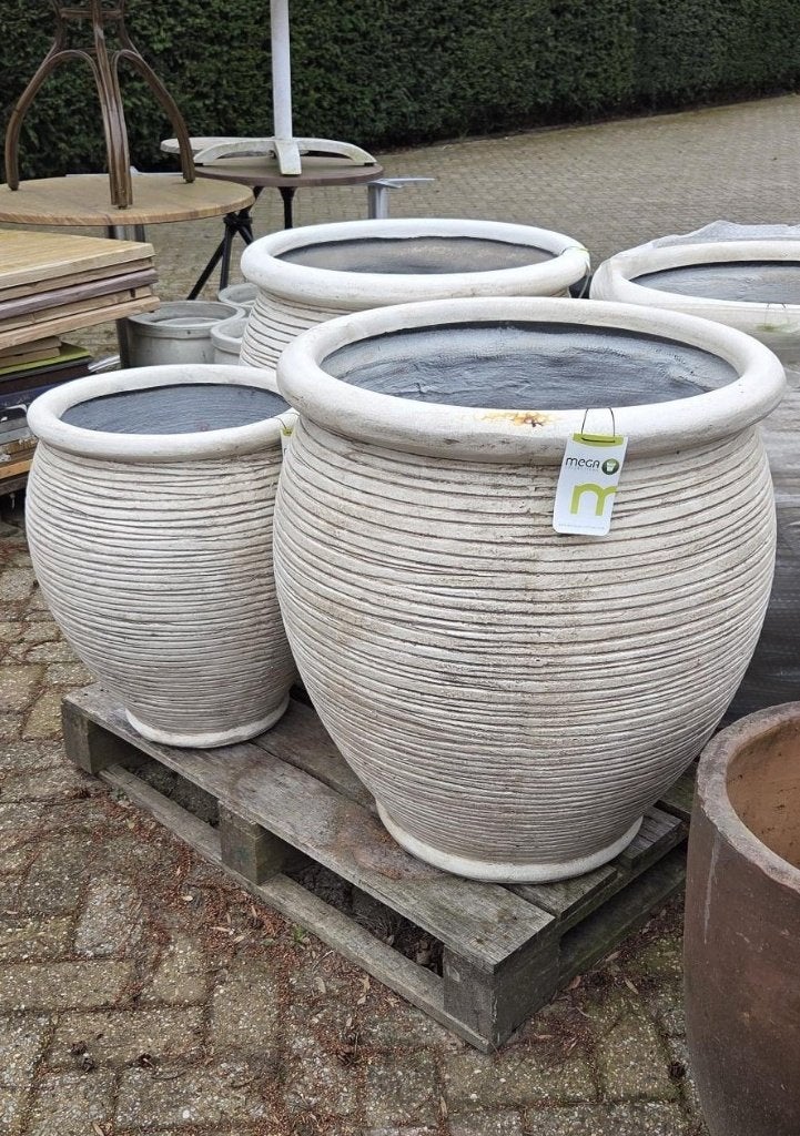 Mooie grote ronde bloempotten buikpot clayfibre wit 2 maten, Tuin en Terras, Bloempotten, Ophalen, 40 cm of meer, Rond, Zo goed als nieuw