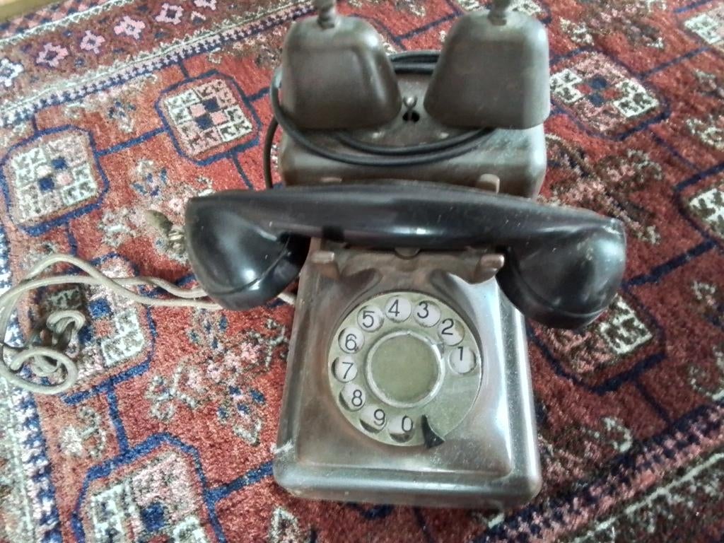 Antieke telefoon, Antiek en Kunst, Ophalen