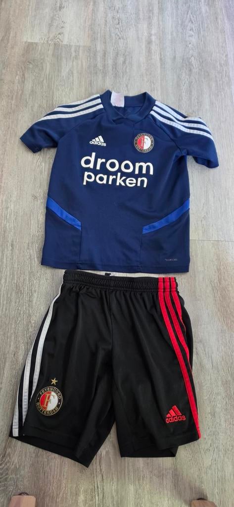 Adidas Feyenoord Sportsetje Maat 140 - Zo goed als nieuw, Ophalen of Verzenden, Zo goed als nieuw, Adidas, Jongen