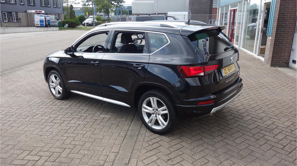 SEAT Ateca 1.5 TSI FR Business Intense (bj 2019, automaat), Auto's, Seat, 4 cilinders, Ateca, Zwart, Origineel Nederlands