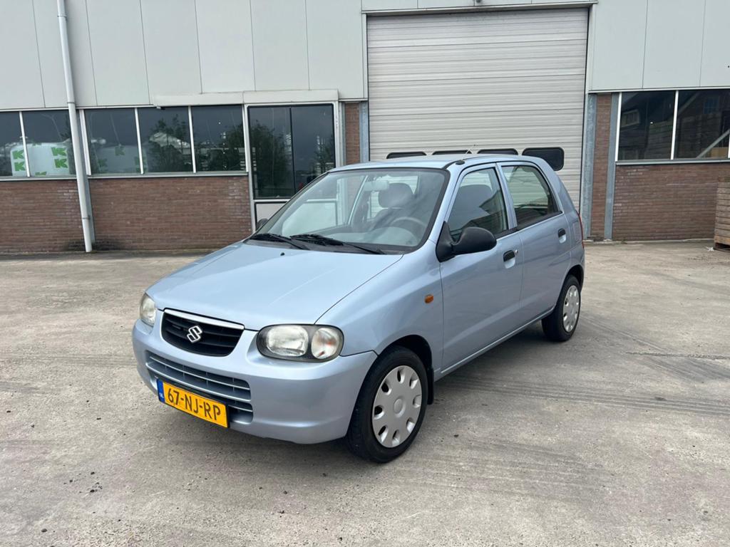Suzuki Alto 1.1 Automaat lage kmstand nieuw apk + beurt NAP✅, Auto's, Suzuki, Euro 5, Stof, 4 cilinders, 4 stoelen