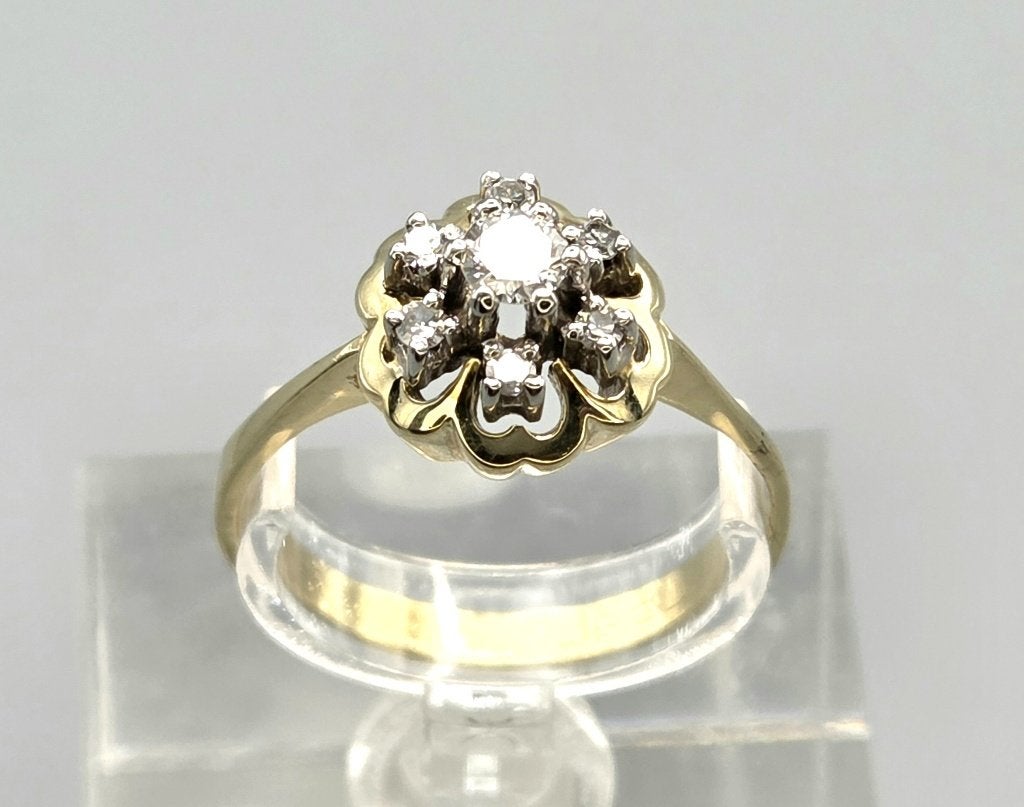 Gouden solitair design ring diamant. Ca: 0.25 ct. 2026/422