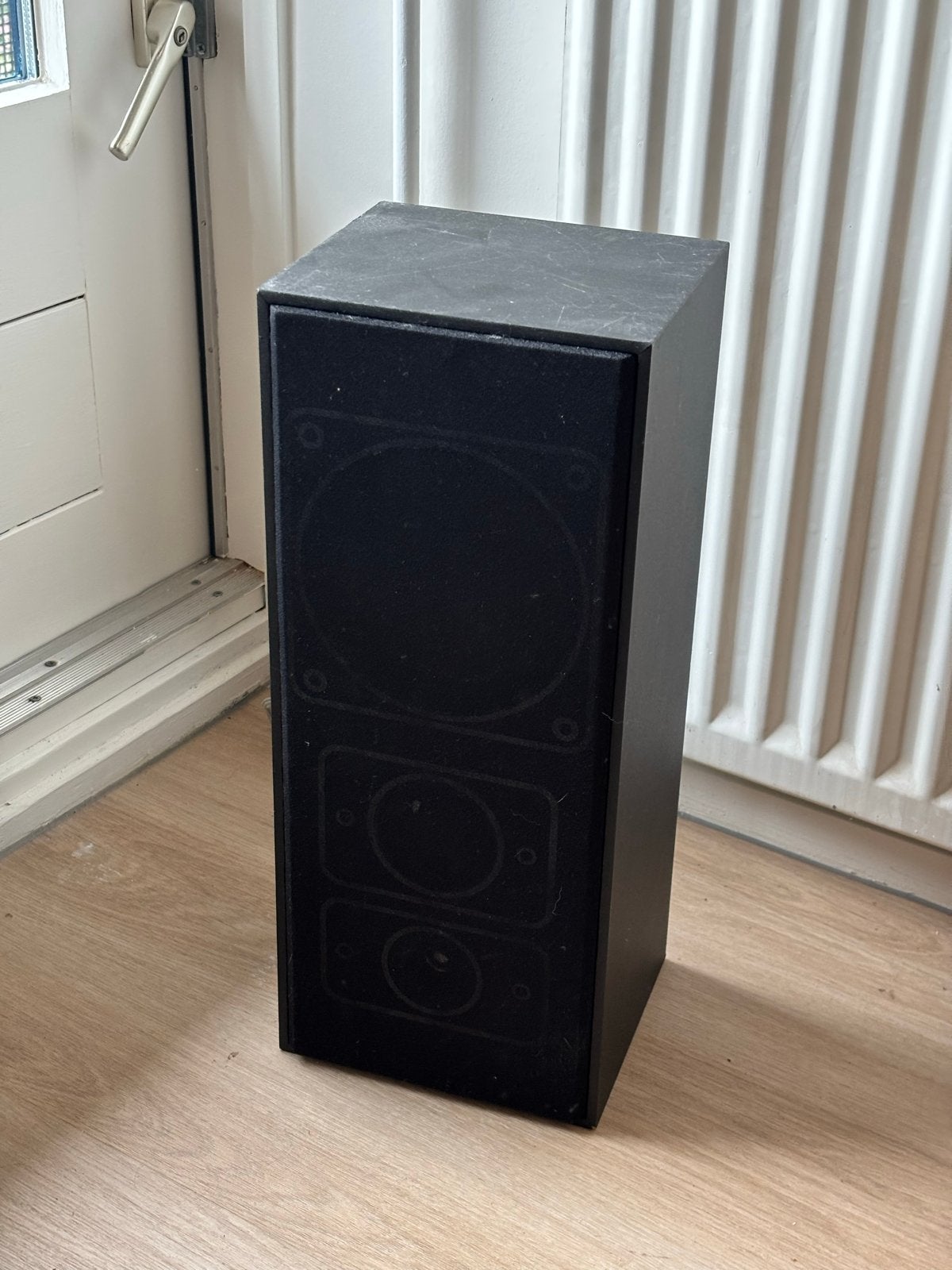 Retro speaker - Decoratief object, werking onbekend, Ophalen, Niet werkend, Overige typen, Overige merken