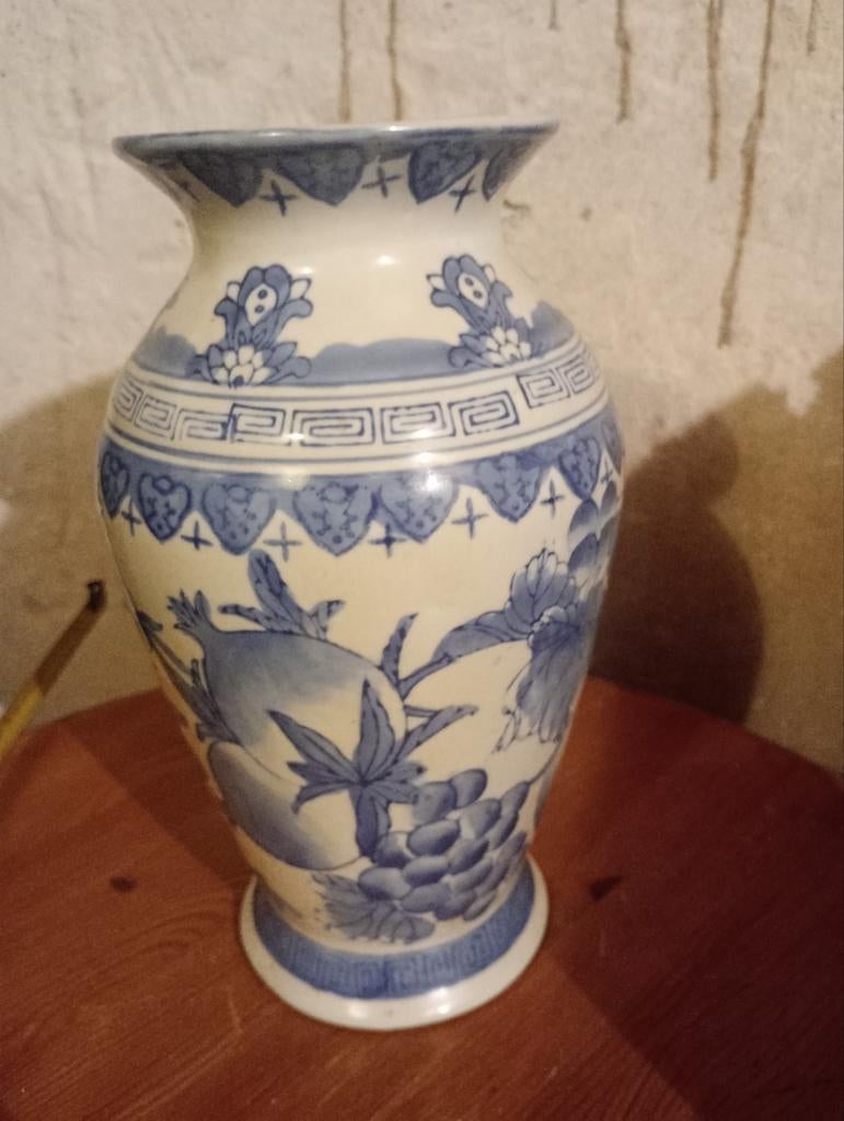 Blauw en Pale Celadon Qing Dynastie Stijl Chinese Vaas., Ophalen of Verzenden