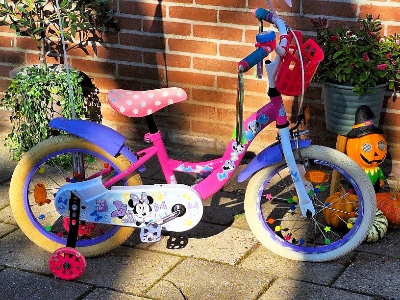 Disney Minnie kinderfiets - meisjes - 16 inch - wit roze, Terugtraprem, Zijwieltjes, 16 tot 20 inch, Ophalen of Verzenden
