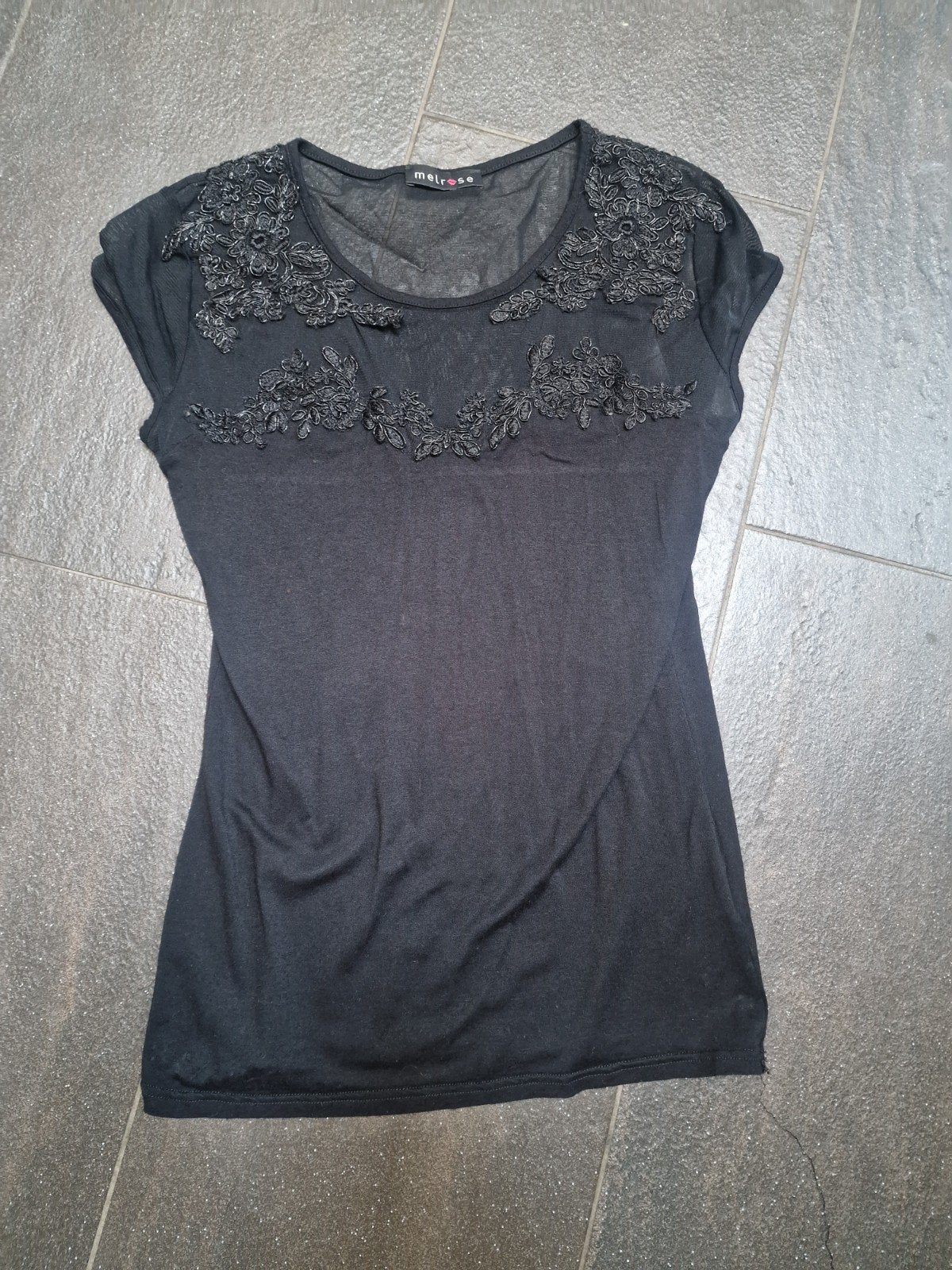 Melrose Zwarte Top met Kant - Maat M, Kleding | Dames, Melrose, Ophalen of Verzenden