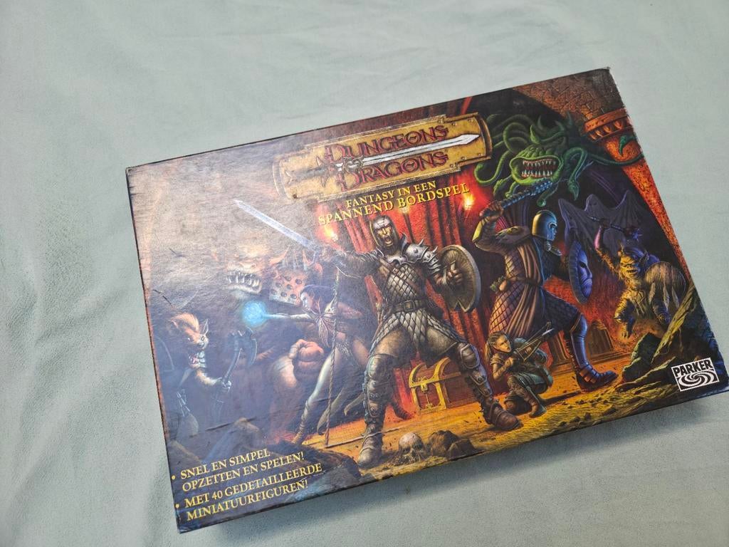 Dungeons & Dragons bordspel 2003 NL – compleet – Parker, Vijf spelers of meer, Ophalen of Verzenden, Gebruikt, Parker/Hasbro