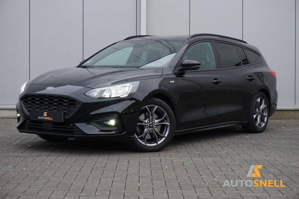 Ford Focus Wagon 1.0 EcoBoost Hybrid ST Line Business, Auto's, Ford, Stof, Zwart, 19 km/l, Hybride Elektrisch/Benzine