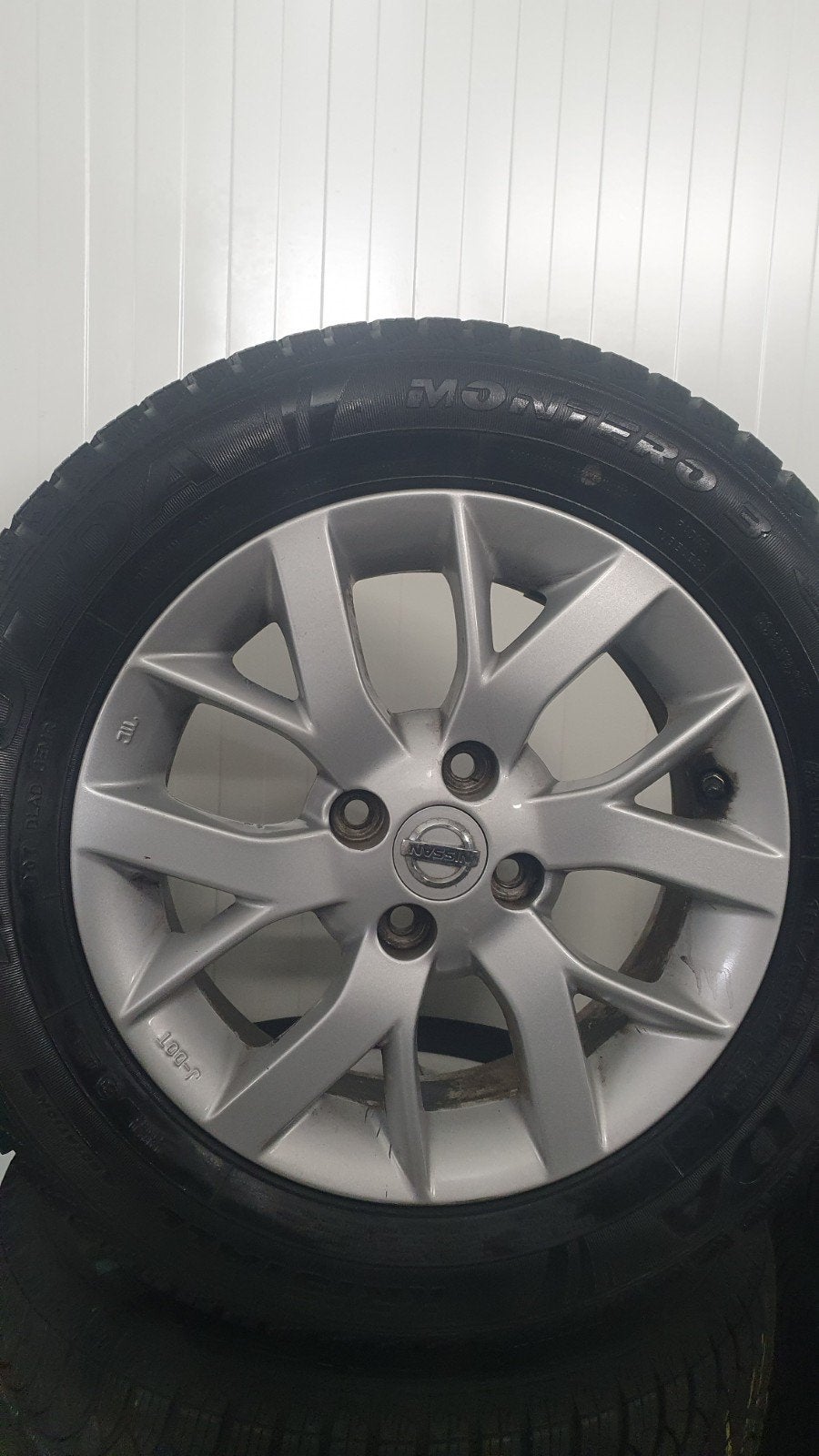 15"Winter Set Origineel Nissan Note / Clio /Logan Enz Zgan!!, Gebruikt, 15 inch, Banden en Velgen, Personenwagen